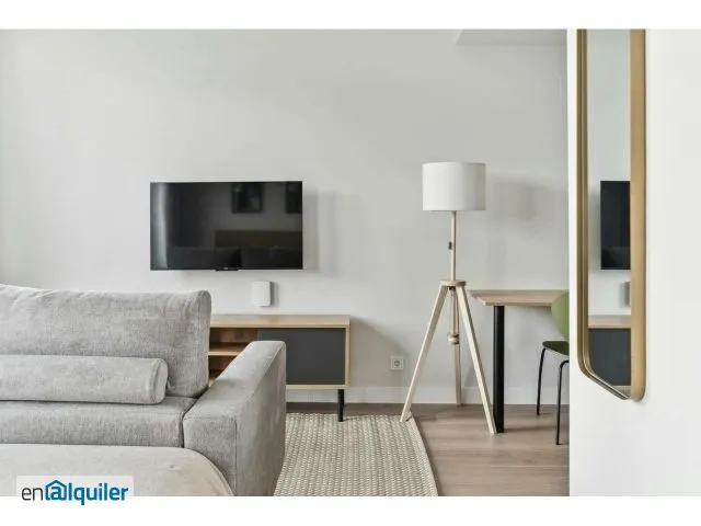 Elutuba - Furnished Apartments with Pool in Vallecas