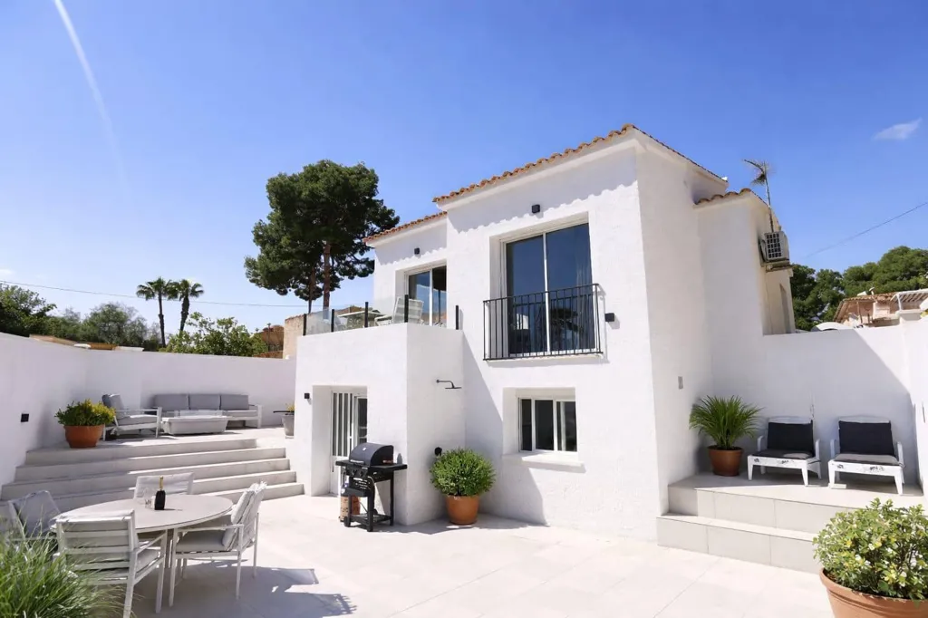 Terrasse - Refurbished Villa with Terrace in La Nucia