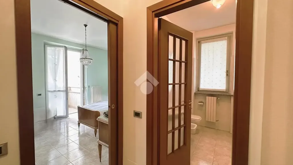 Entrée - Spacious Apartment with Balcony in Vimercate