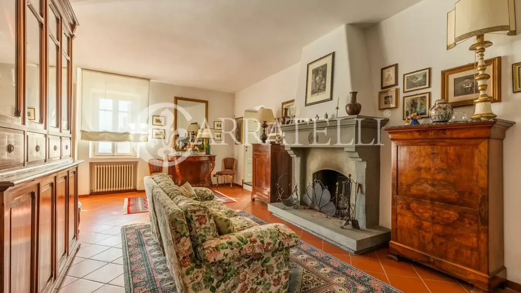 Elutuba - Historic Villa with Olive Grove in Capannori