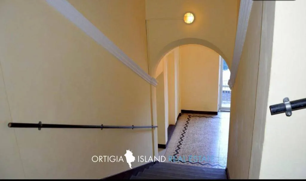 Pièces - Newly Constructed Flat with Garden in Bregnano