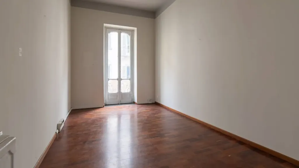 Rooms - Liberty Style Apartment with Bow Window in Turin