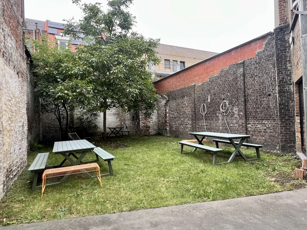 Aed - Renovated Office with Private Garden in Gent