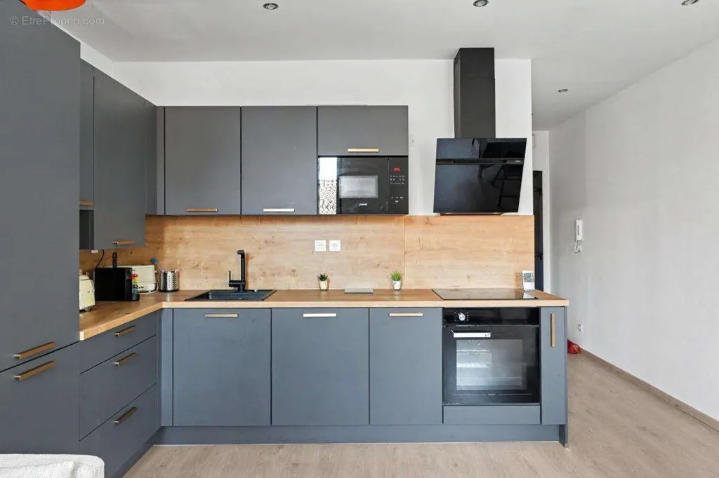 Cuisine - Appartement Contemporain au Calme à Blagnac