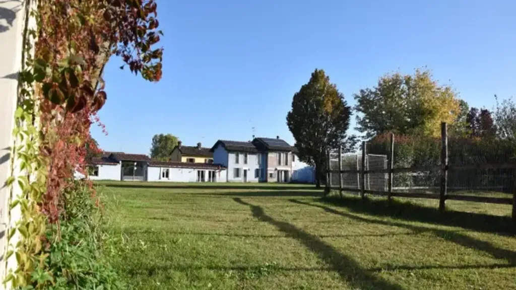 Jardin - Rustic Farmhouse with Canine Facilities in Spessa