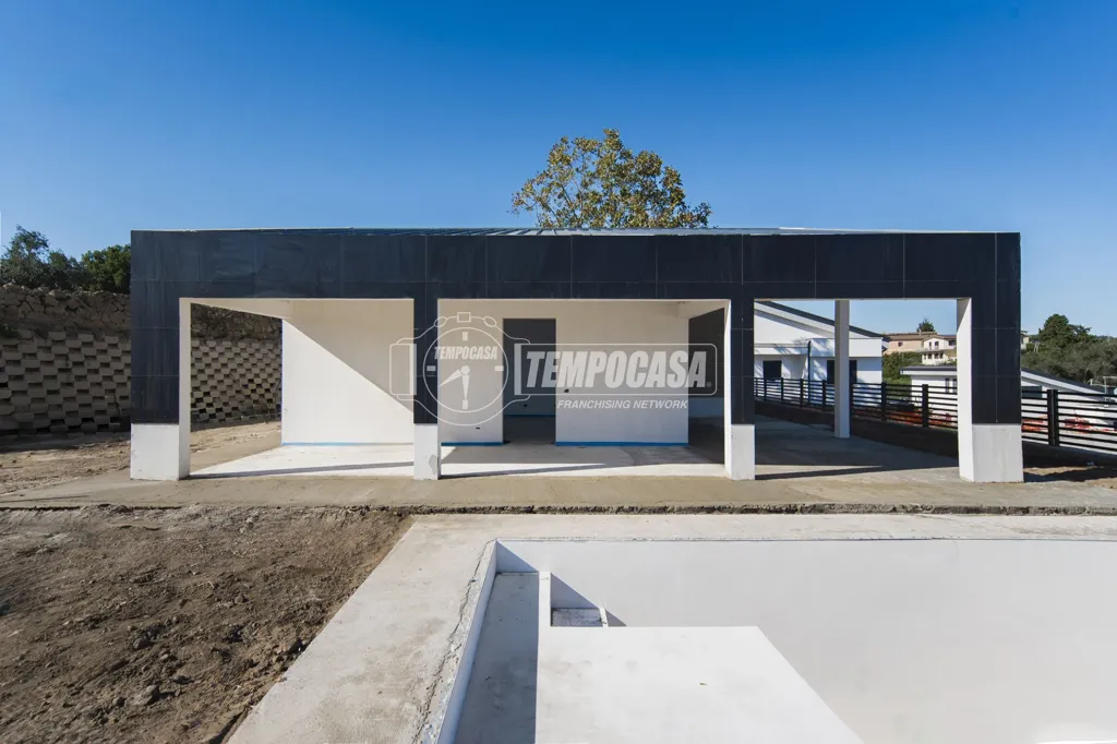 Esterno - Contemporary Villa with Private Garden in Formello