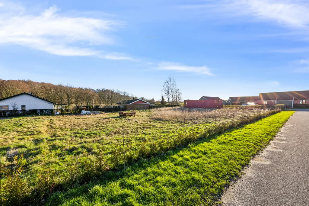 Jardin - Building Plot in Villas, Nørreballe