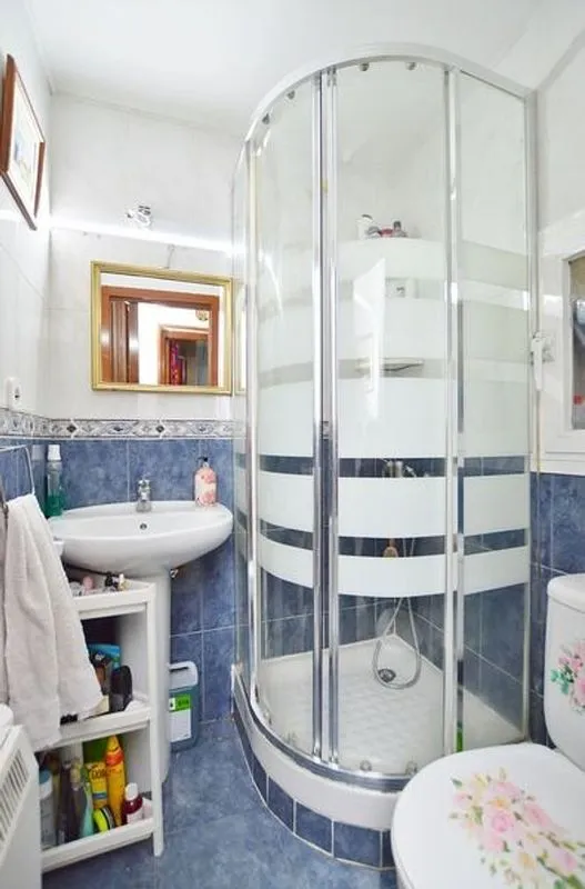 Vannitoad - 2-Bed Apartment with Air Conditioning in Arcos, Madrid