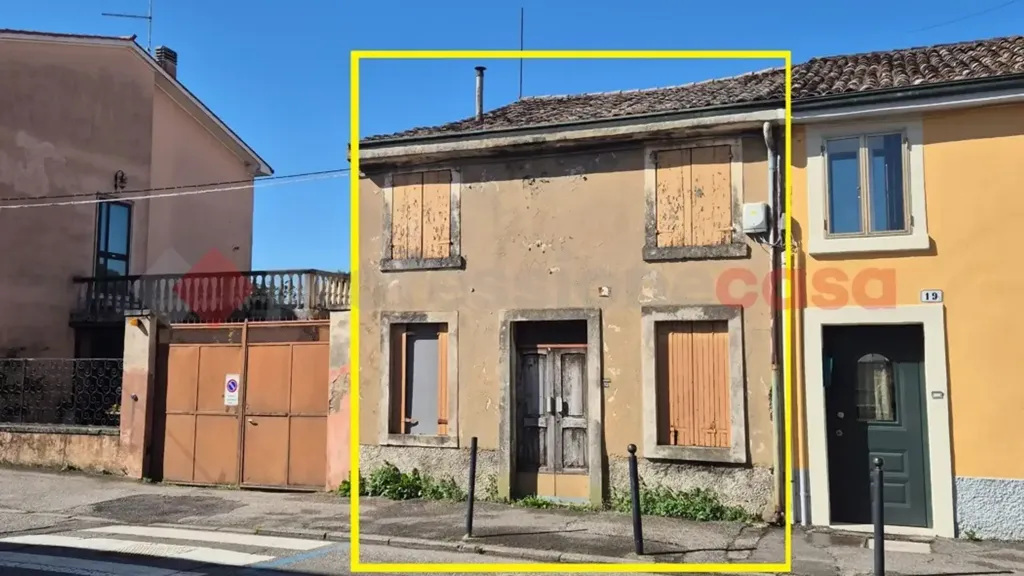 Maison 4 pièces à IT
