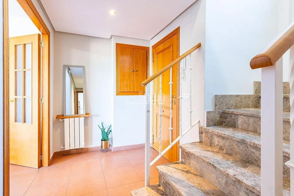 Toad - Duplex Apartment with Pool in Torre en Conill