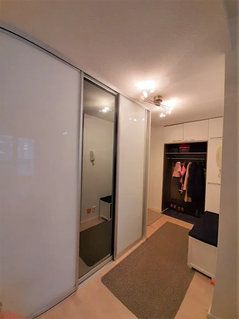 Rooms - Bright Two-Bedroom Apartment with Sauna in Pitäjänmäki