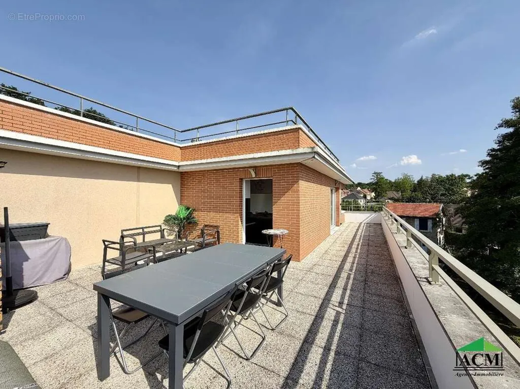 Terrasse - Appartement avec Terrasse à Méry-sur-Oise