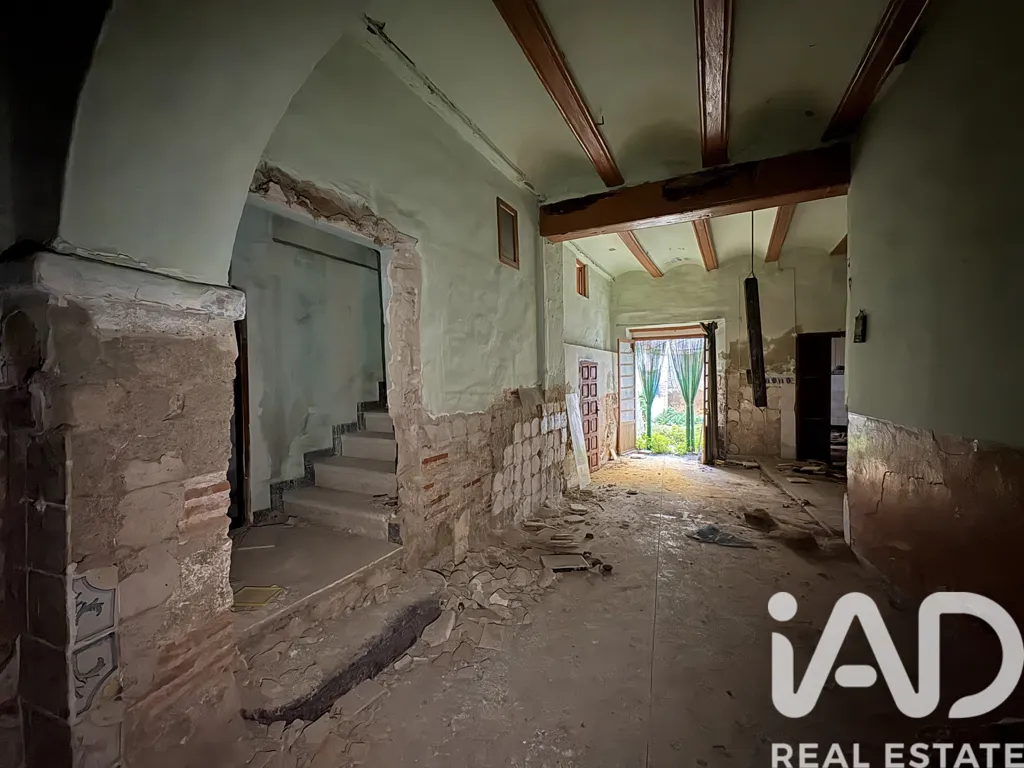 Hallway - Townhouse for Renovation in Llíria Centre