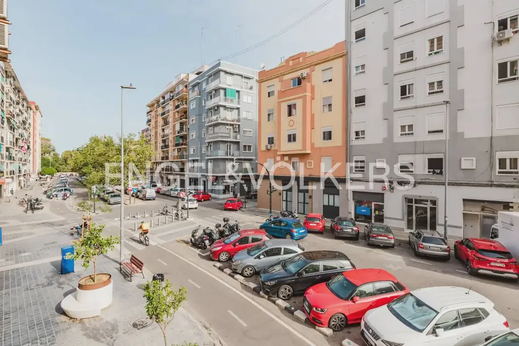 Esterno - Fully Renovated Apartment with Balcony in Ayora
