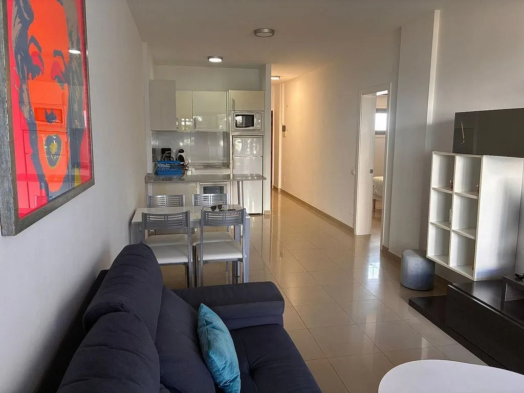 Elutuba - 1-Bed Flat with Pool in Playa del Inglés