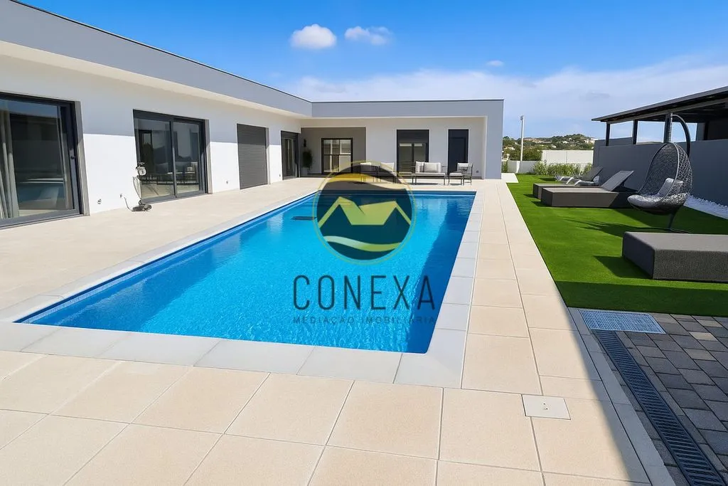 Piscine - Single-Story Villa with Pool in Olhão