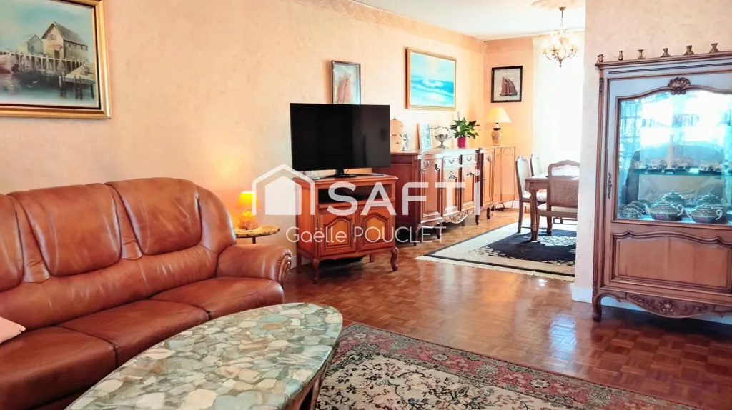 Soggiorno - Traditional House with Garden in Cestas