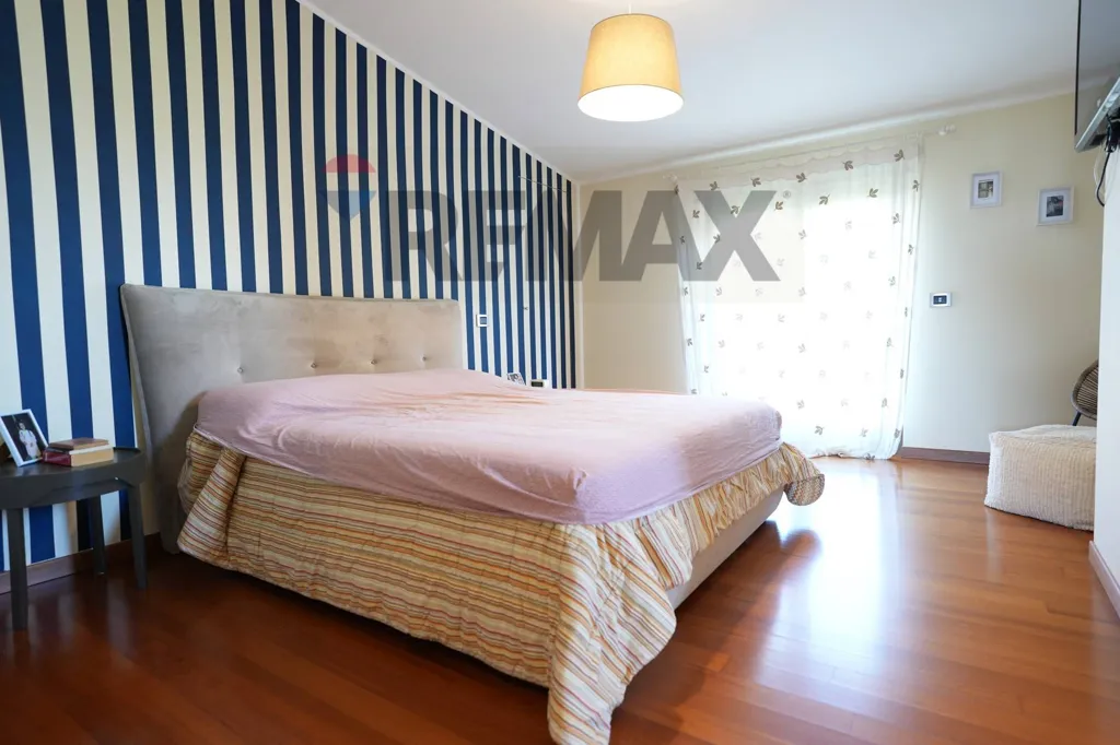Bedrooms - Bifamiliar Villa with Garden in Lanciano