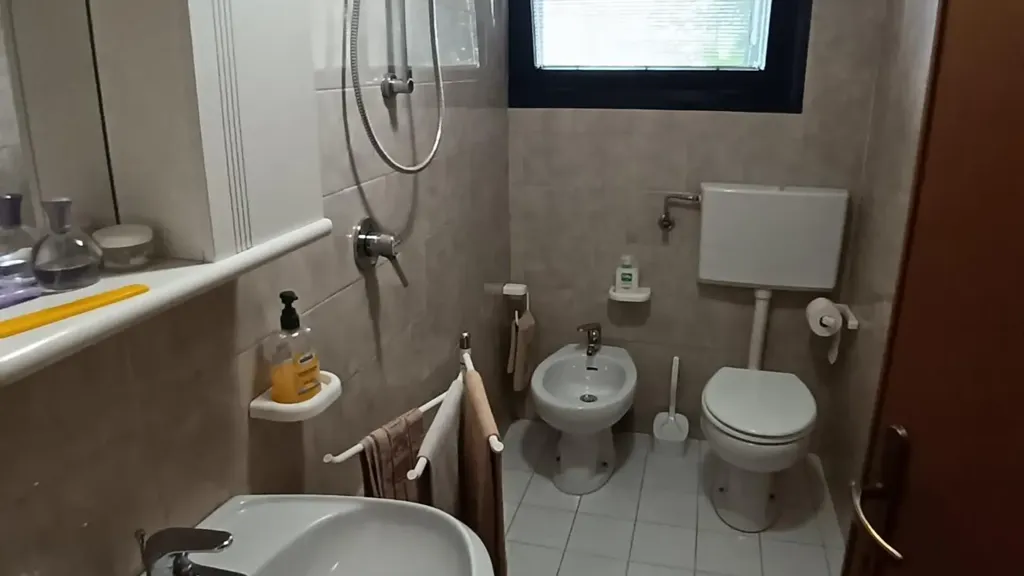 Salles de bain - Terraced House with Garage in Empoli