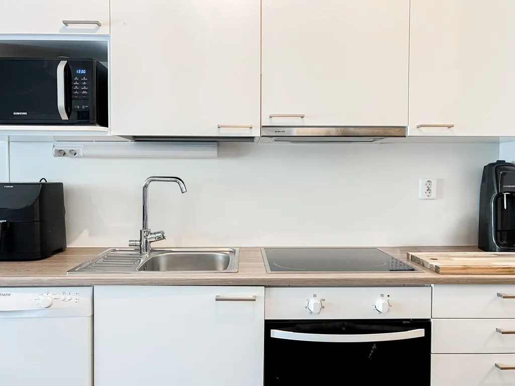 Cuisine - Apartment with Balcony in Kivistö, Vantaa