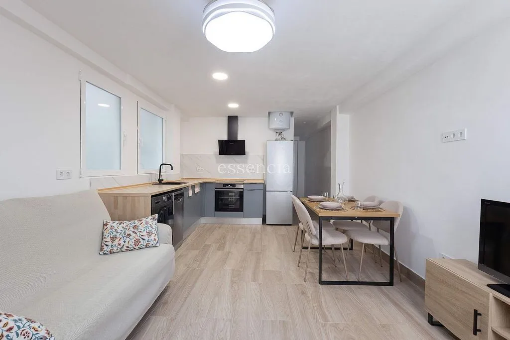 Elutuba - Fully Renovated Flat with Lift in Gandia