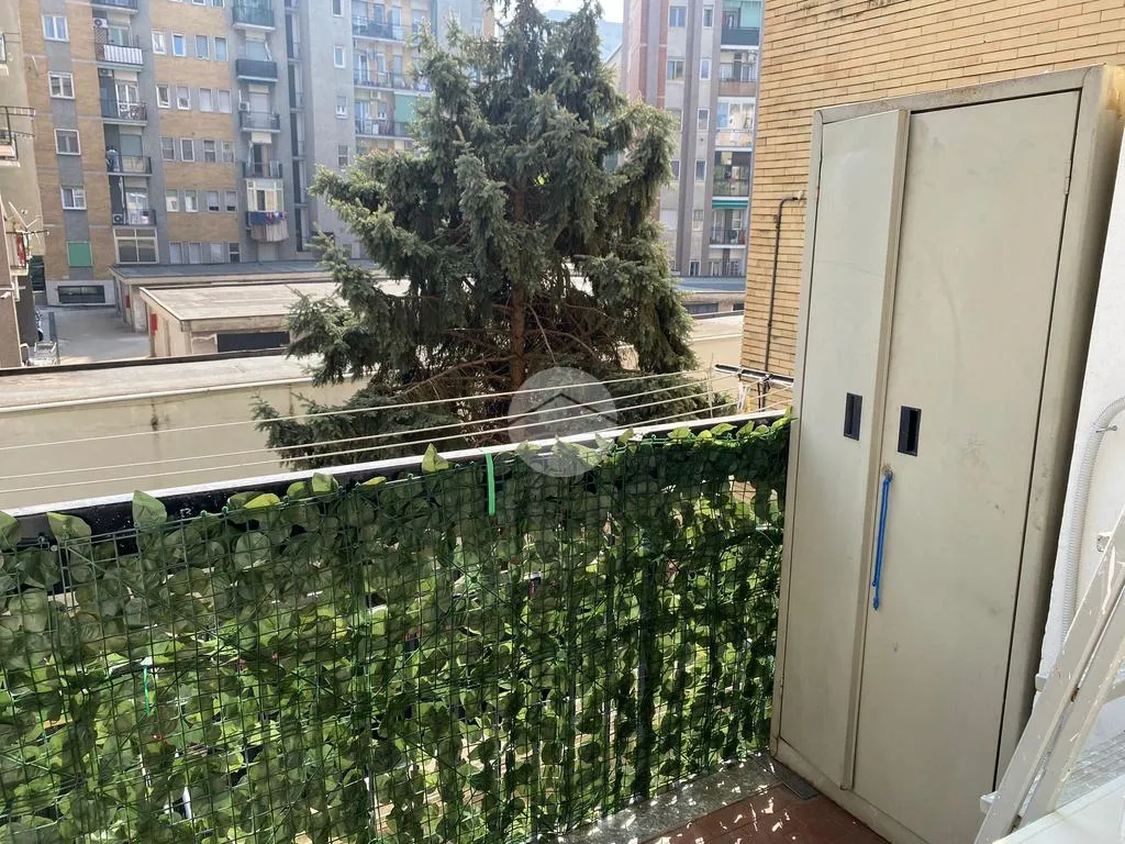 Balcon - First Floor Flat with Balcony in Milan South
