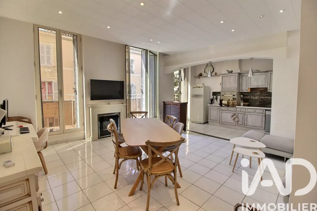 Salle à manger - Appartement T4 avec Balcon à Marseille-7e