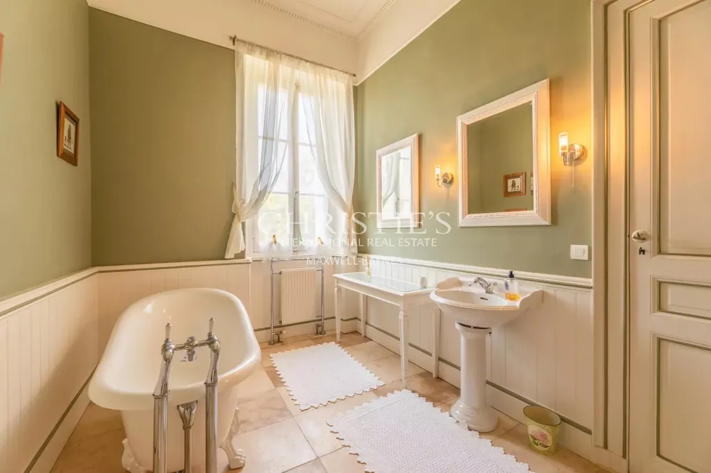 Salles de bain - Château Historique près de Saint-Émilion
