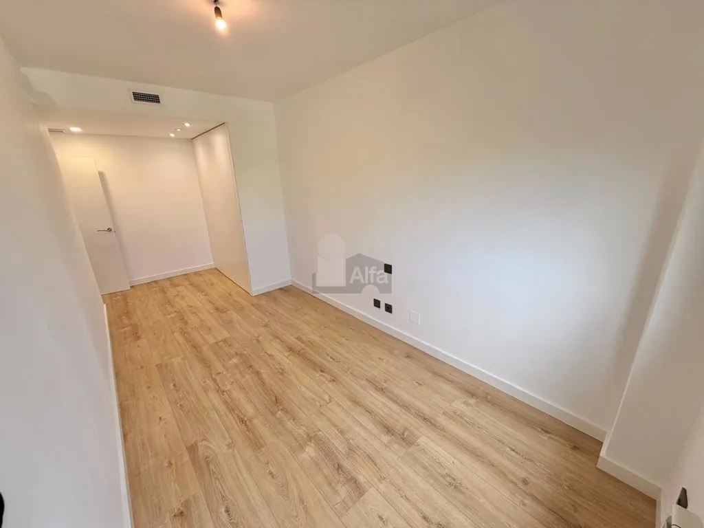 Magamistoad - Modern Flat with Terrace in Prado de Somosaguas