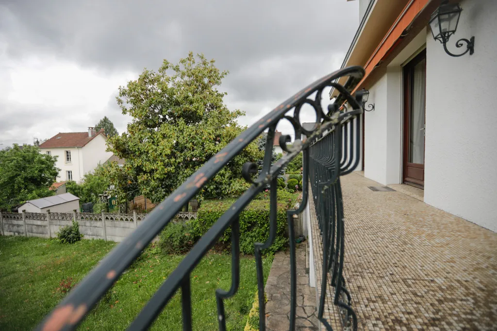 Balcon - Maison d'Architecte dans Quartier Calme