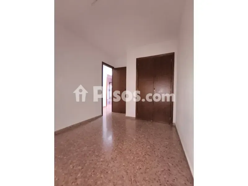 Esik - Apartment with Balcony in Valencia