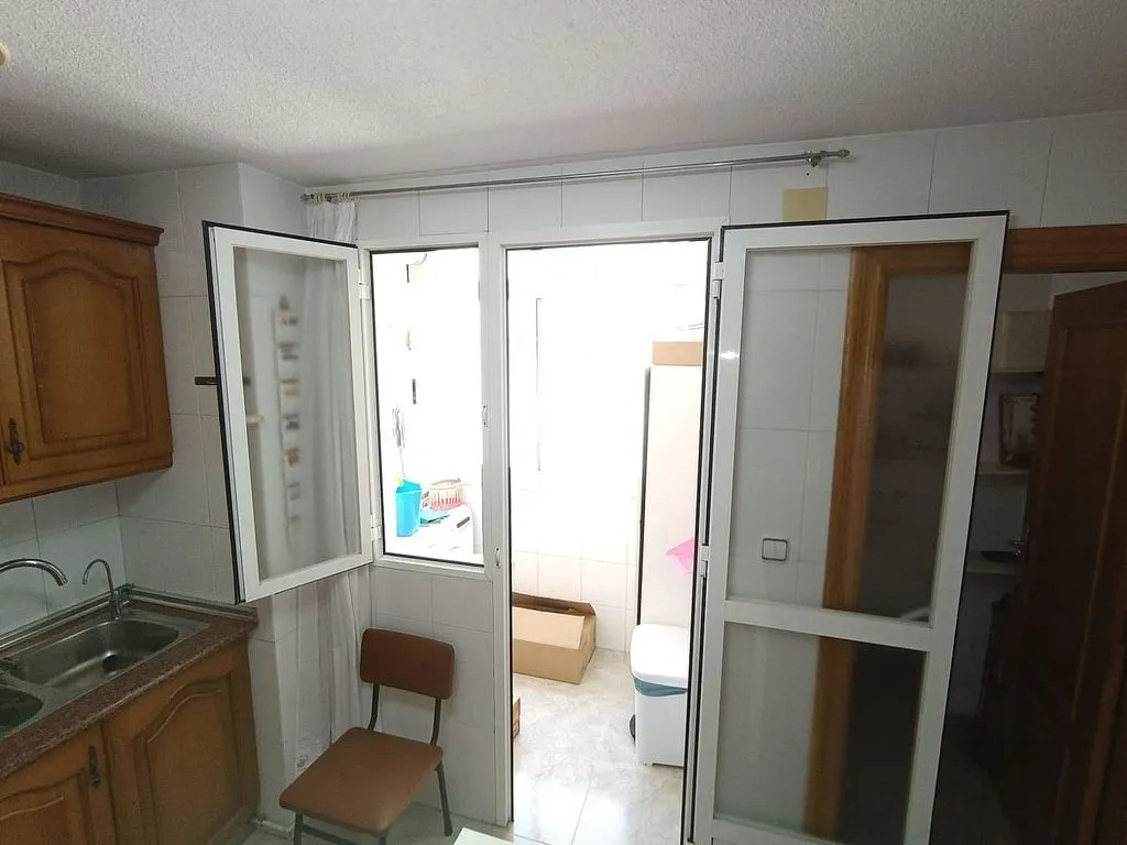 Cuisine - Furnished Flat with Balcony in El Infante