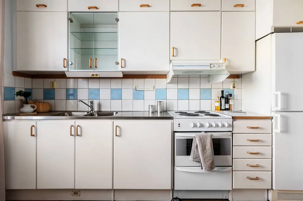 Kitchen - 1930s Charm Flat in Haga Norra, Solna