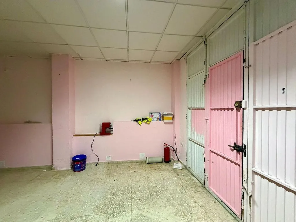 Garaaž - Loft Conversion Potential in Barrio Alto