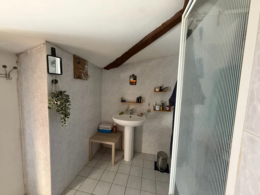 Bathrooms - Two-Bedroom House with Veranda in Muron