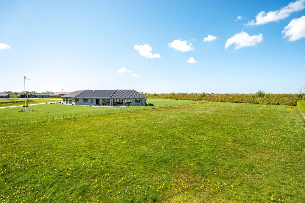 Jardin - Year-Round Plot with 5G Coverage in Nørre Nebel