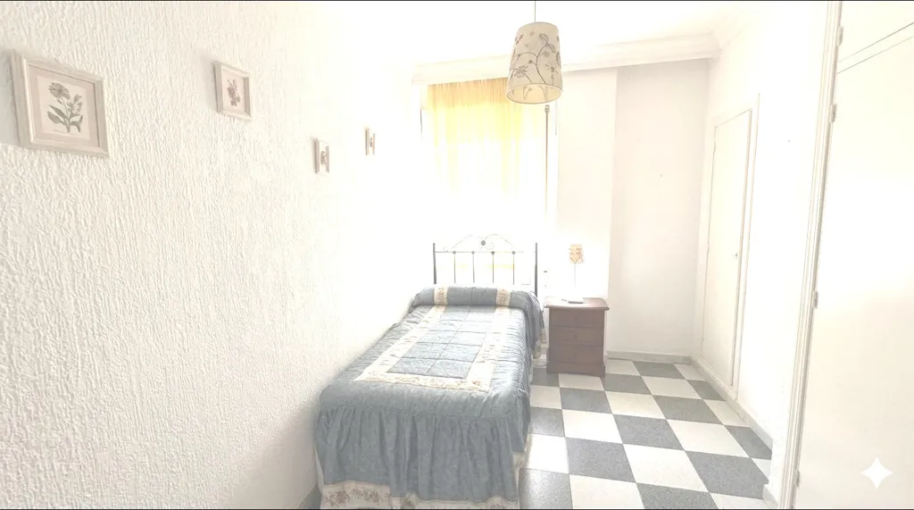 Bedrooms - Apartment with Ascensor in Huelva