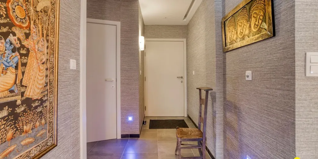 Esik - Corner Apartment with Sea View in De Panne