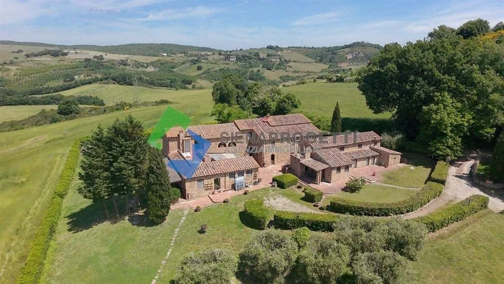 Vista aerea - Rustic Casale with Pool in Casole d'Elsa