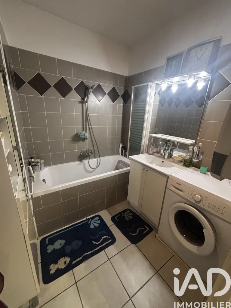 Vannitoad - Traversant Flat with Garden/Terrace in Quiet Area