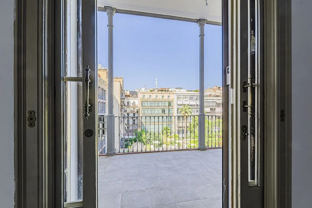 Balcone - Luxury Flat with Terrace in Eixample, Barcelona