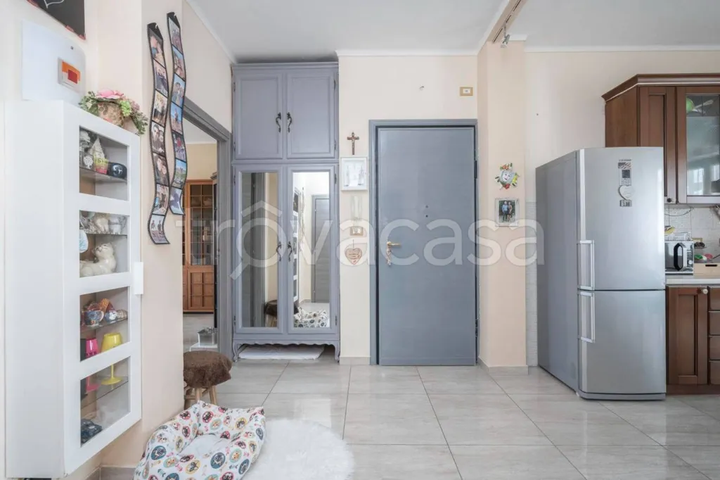 Cuisine - Panoramic Apartment with Balcony in Collegno