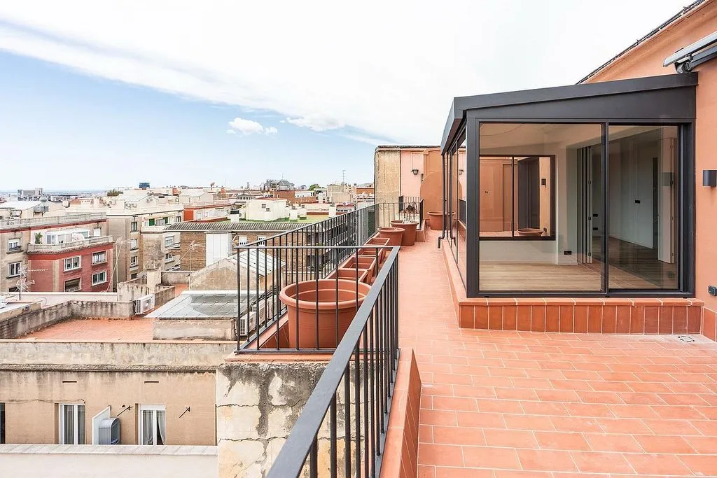 Terrace - Penthouse with Sea View in Sant Gervasi