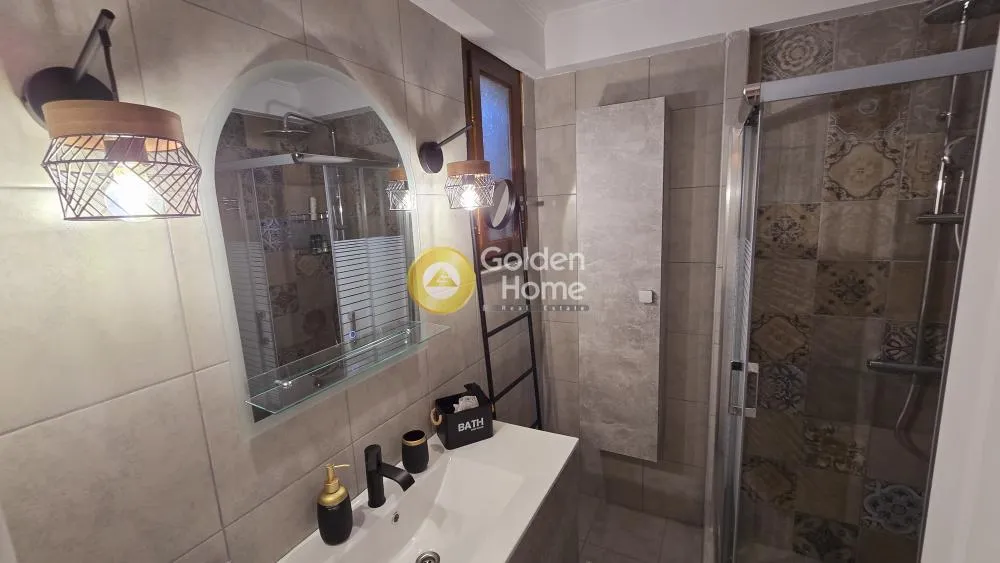 Salles de bain - Renovated Apartment with Balcony in Desfina Centre
