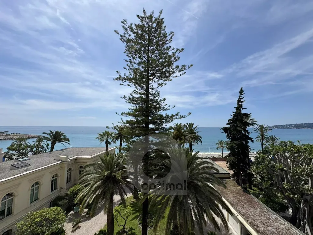Balcon - Appartement en Bord de Mer avec Balcon à Menton