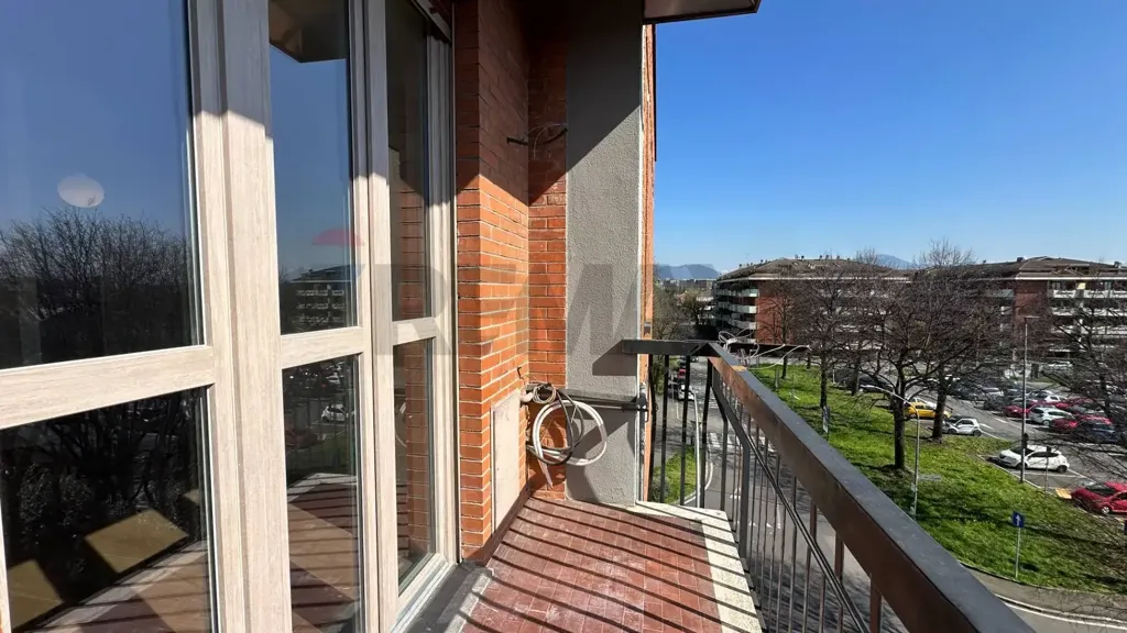 Balcon - Modernised Apartment with Balcony in Bergamo
