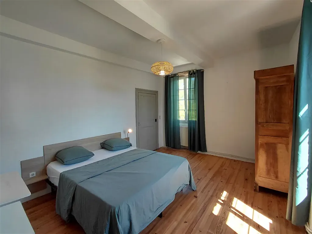Maison 7 pièces à Saint Medard