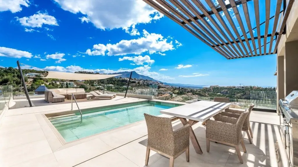 Bassein - Luxury Villa with Sea View in Benahavís