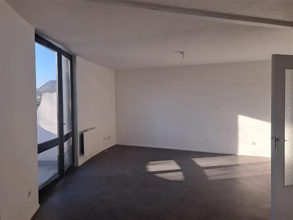 Rooms - Duplex Apartment with Balcony in Seyssinet-Pariset