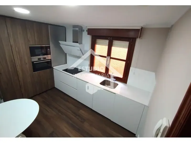 Cucina - Central Flat with Parking in Viana